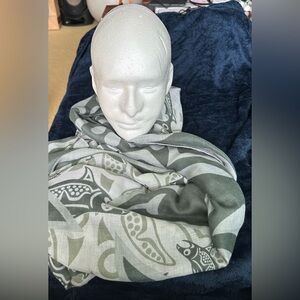 OSCARSO Infinity Shawl